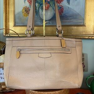 Penelope Pebble Leather X-Large Tote - Style No. F14684